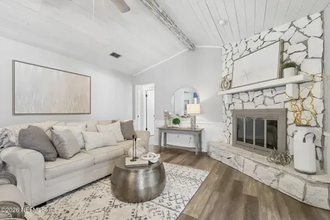 1590 Pitch Pine Avenue St. Johns FL 32259