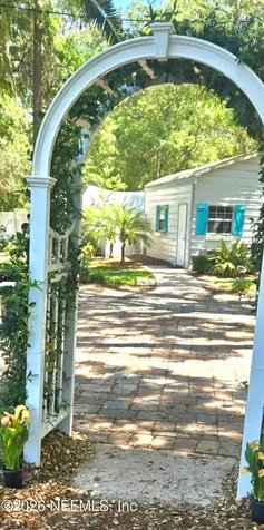 1590 Pitch Pine Avenue St. Johns FL 32259