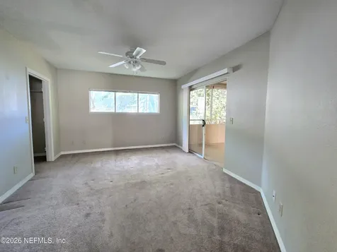 1800 The Greens Way Jacksonville Beach FL 32250