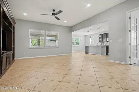 4591 Silverthorn Drive Jacksonville FL 32258
