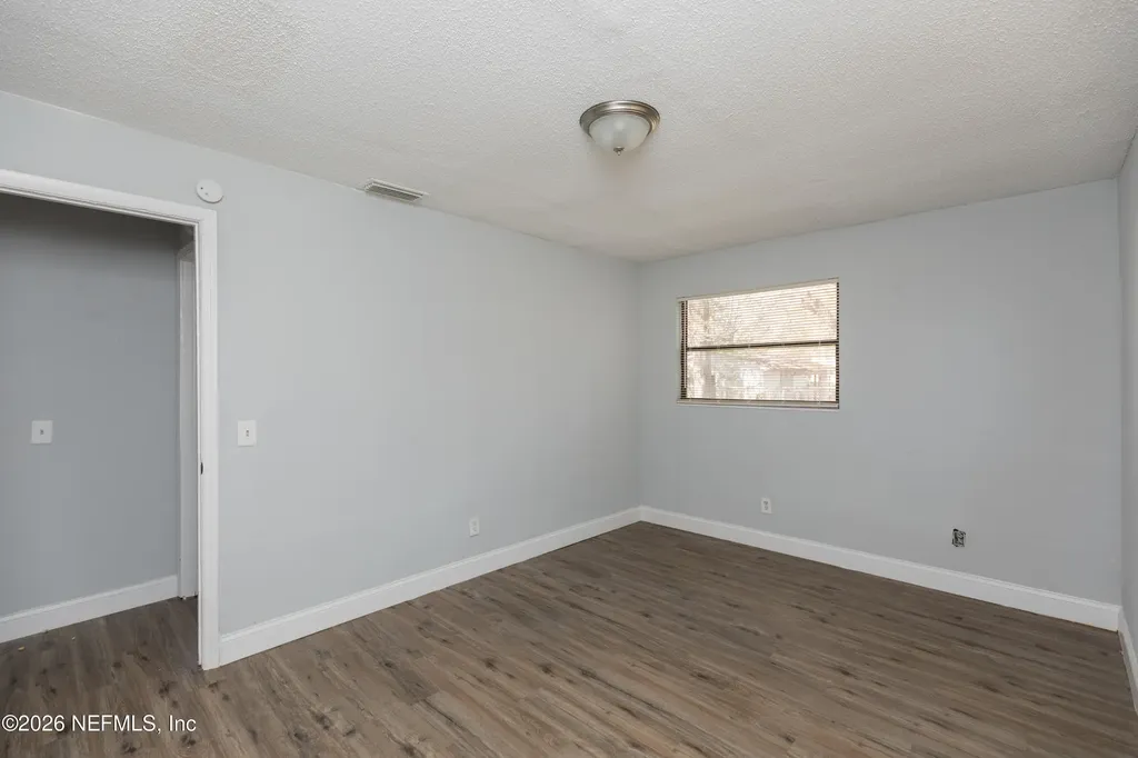 1185 W 20th Street Jacksonville FL 32209