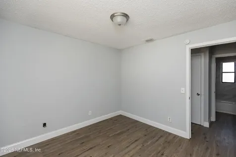 1185 W 20th Street Jacksonville FL 32209