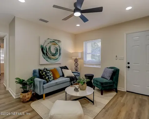 5744 Blackthorn Road Jacksonville FL 32244
