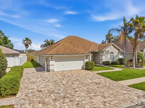 2501 Cedar Trace Drive W Jacksonville FL 32246