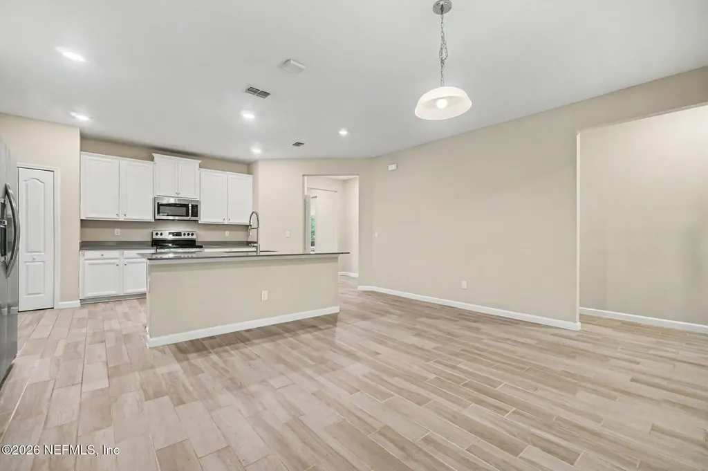 10143 Ramsey Falls Drive Jacksonville FL 32222