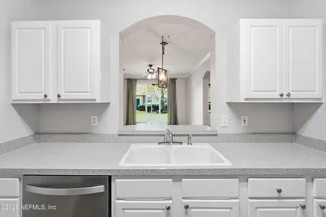 7990 Baymeadows Road E Jacksonville FL 32256