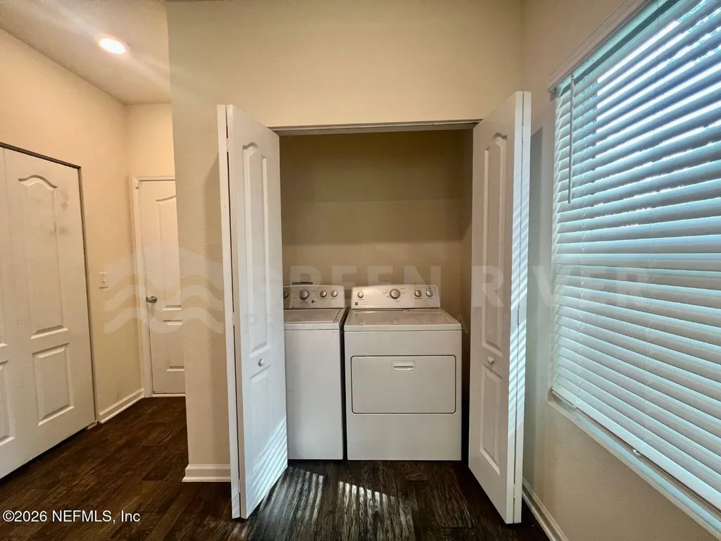 294 Aralia Lane Jacksonville FL 32216