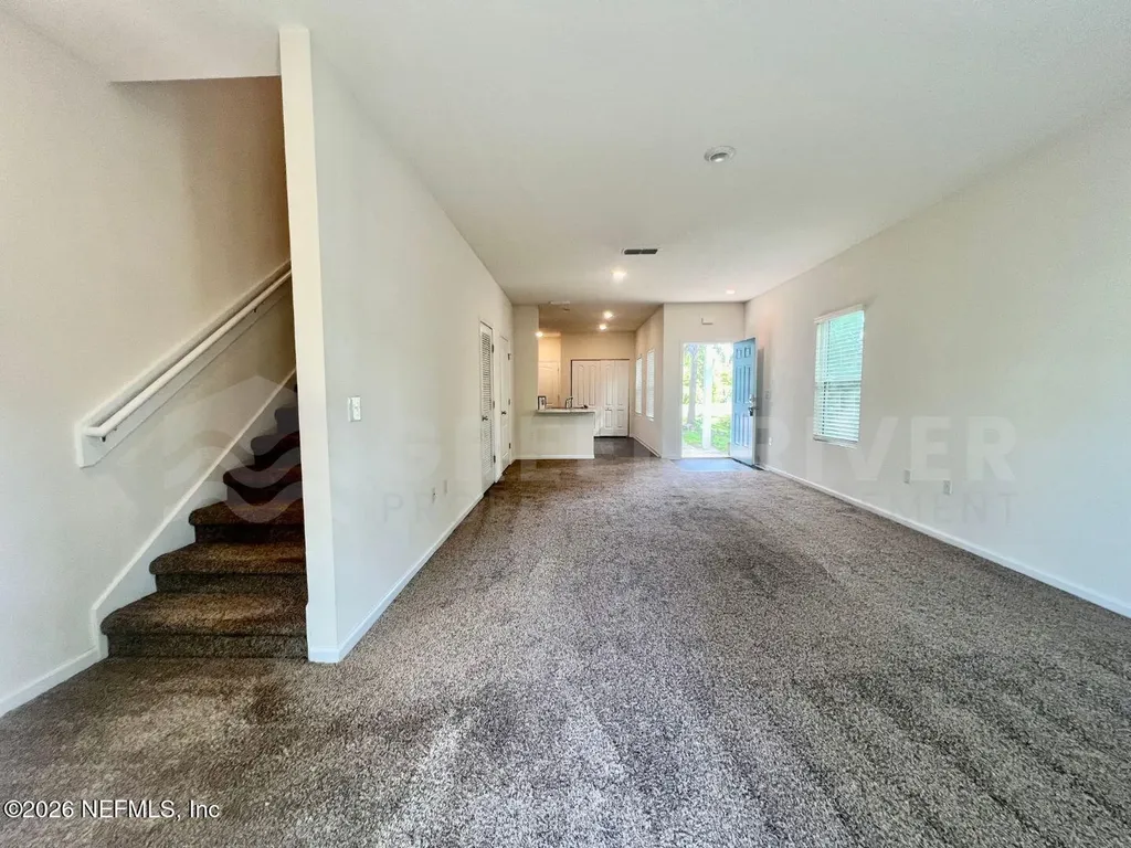 294 Aralia Lane Jacksonville FL 32216