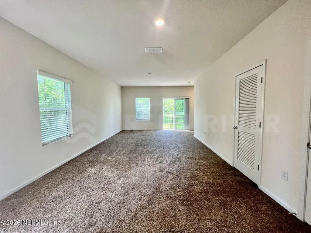 294 Aralia Lane Jacksonville FL 32216