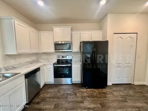 294 Aralia Lane Jacksonville FL 32216