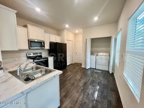 294 Aralia Lane Jacksonville FL 32216