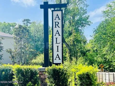 294 Aralia Lane Jacksonville FL 32216