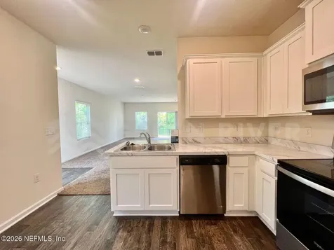 294 Aralia Lane Jacksonville FL 32216