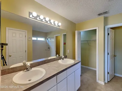 801 Mackenzie Circle St. Augustine FL 32092