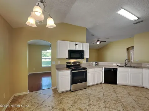 801 Mackenzie Circle St. Augustine FL 32092