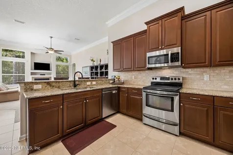 412 Sierra Vista Court St. Johns FL 32259