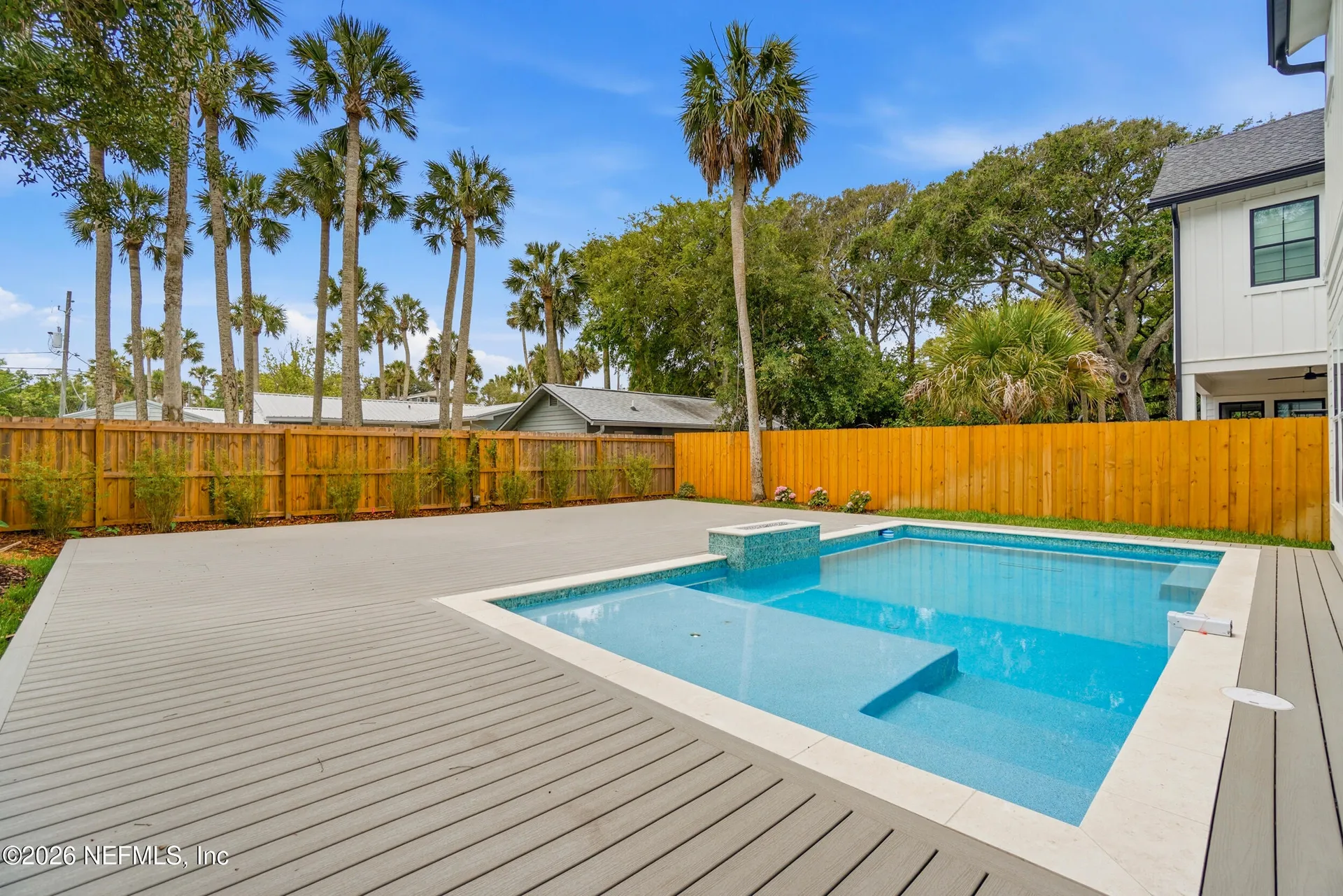 340 9th Street Atlantic Beach FL 32233