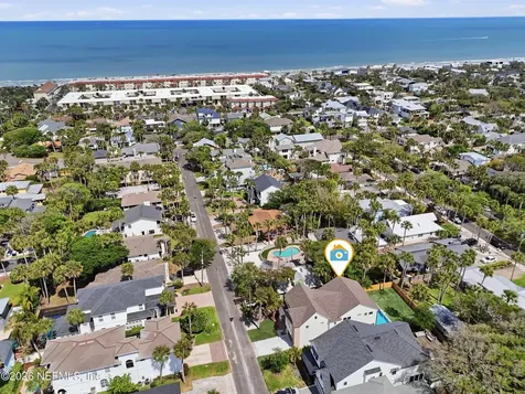 340 9th Street Atlantic Beach FL 32233