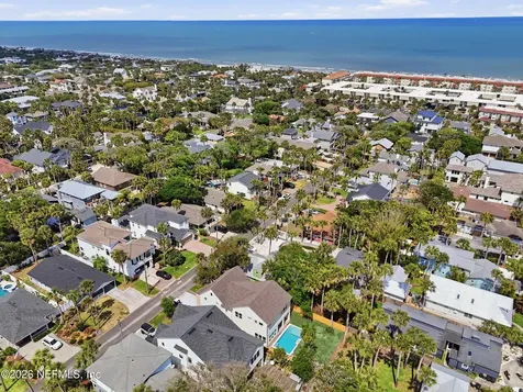 340 9th Street Atlantic Beach FL 32233