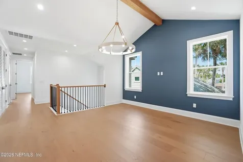 340 9th Street Atlantic Beach FL 32233
