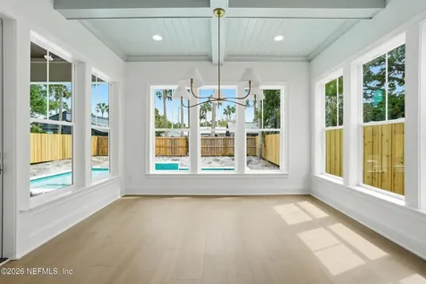 340 9th Street Atlantic Beach FL 32233