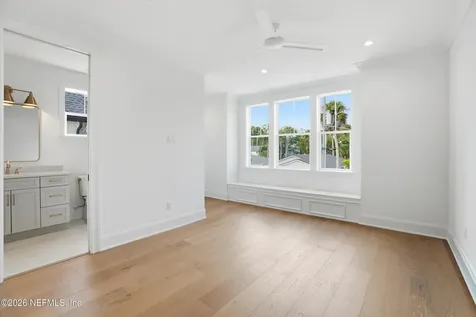 340 9th Street Atlantic Beach FL 32233