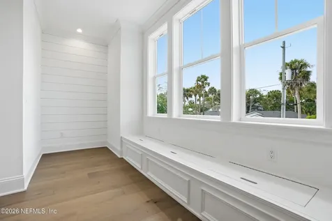 340 9th Street Atlantic Beach FL 32233