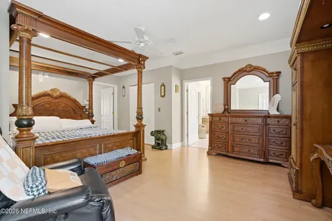 6057 Winding Bridge Drive Jacksonville FL 32277