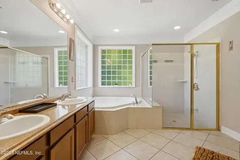 6057 Winding Bridge Drive Jacksonville FL 32277