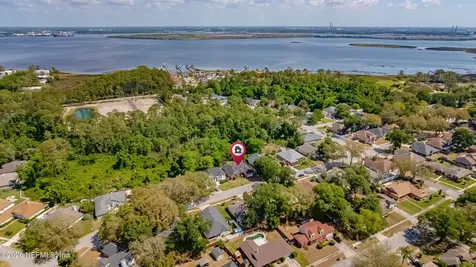 6057 Winding Bridge Drive Jacksonville FL 32277