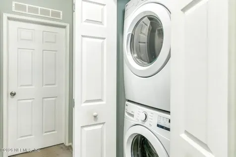 131 Sanjan Drive Satsuma FL 32189