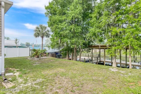 131 Sanjan Drive Satsuma FL 32189