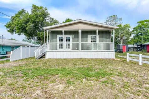 131 Sanjan Drive Satsuma FL 32189