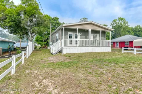 131 Sanjan Drive Satsuma FL 32189
