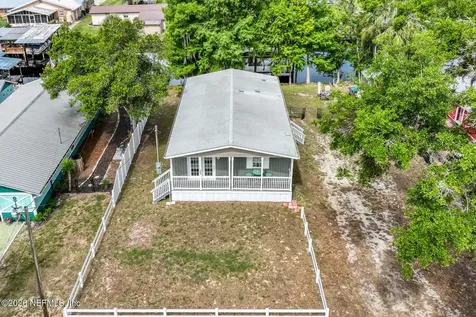 131 Sanjan Drive Satsuma FL 32189