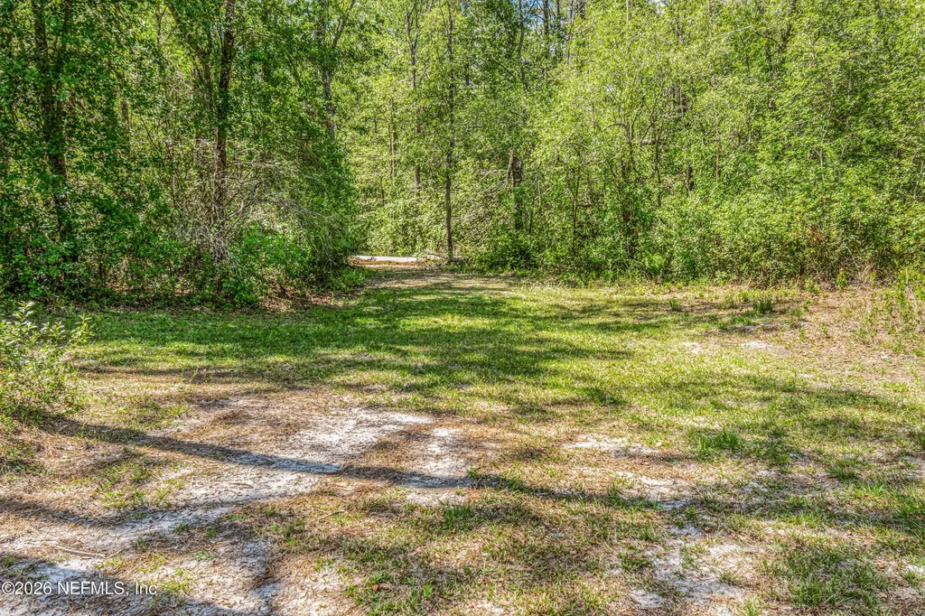 23221 Hassie Johns Road Sanderson FL 32087