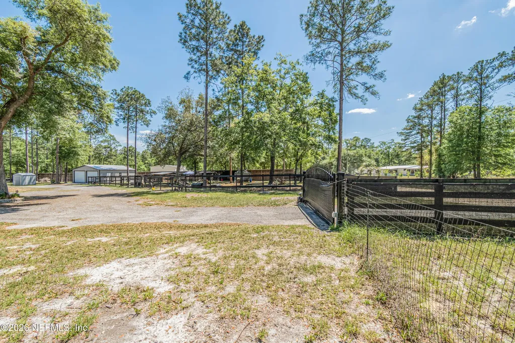 23221 Hassie Johns Road Sanderson FL 32087