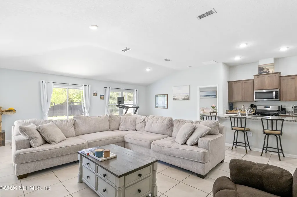 86285 Express Court Yulee FL 32097