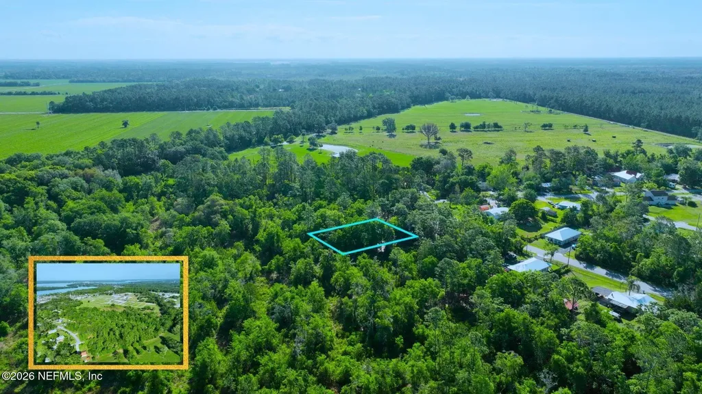 131 Granada Street East Palatka FL 32131