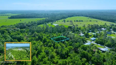 131 Granada Street East Palatka FL 32131