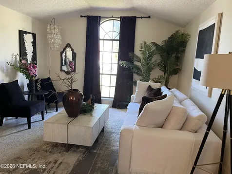 3391 Shauna Oaks Drive Jacksonville FL 32277