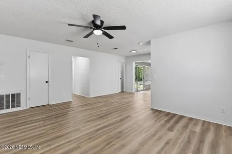 7053 Eagles Perch Drive Jacksonville FL 32244