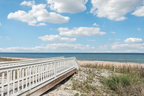 4582 Coastal Highway St. Augustine Beach FL 32084