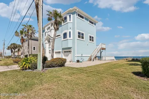4582 Coastal Highway St. Augustine Beach FL 32084