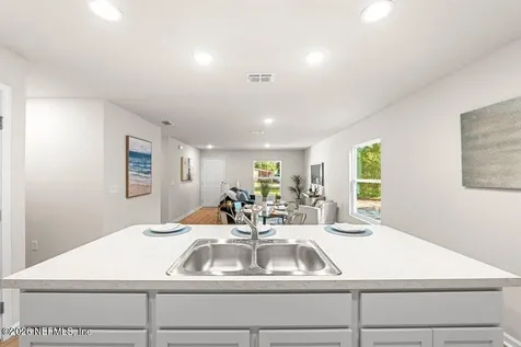 1226 Mull Street Jacksonville FL 32205
