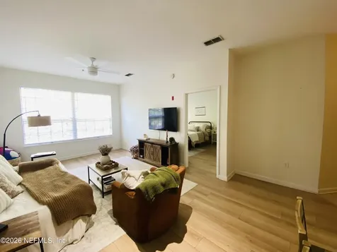 10550 Baymeadows Road Jacksonville FL 32256