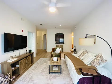 10550 Baymeadows Road Jacksonville FL 32256