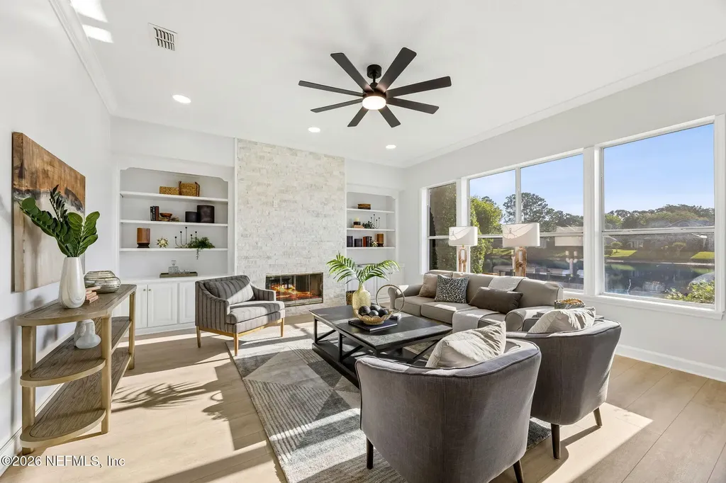 3817 Michaels Landing Circle Jacksonville FL 32224