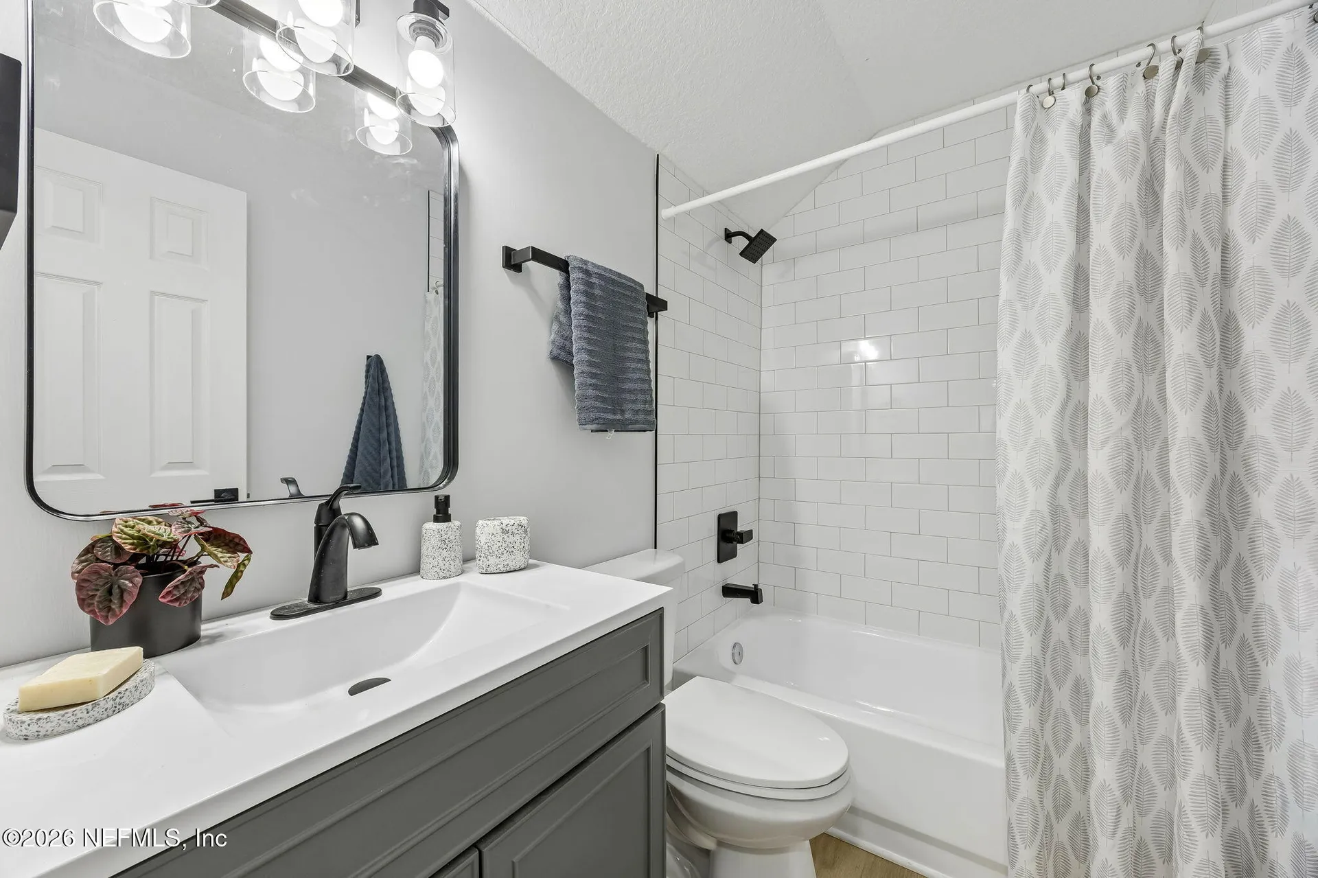3817 Michaels Landing Circle Jacksonville FL 32224