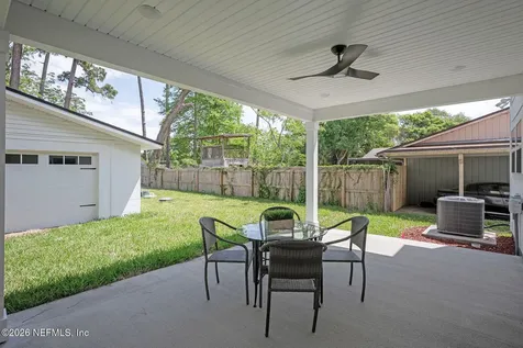5241 Cruz Road Jacksonville FL 32207